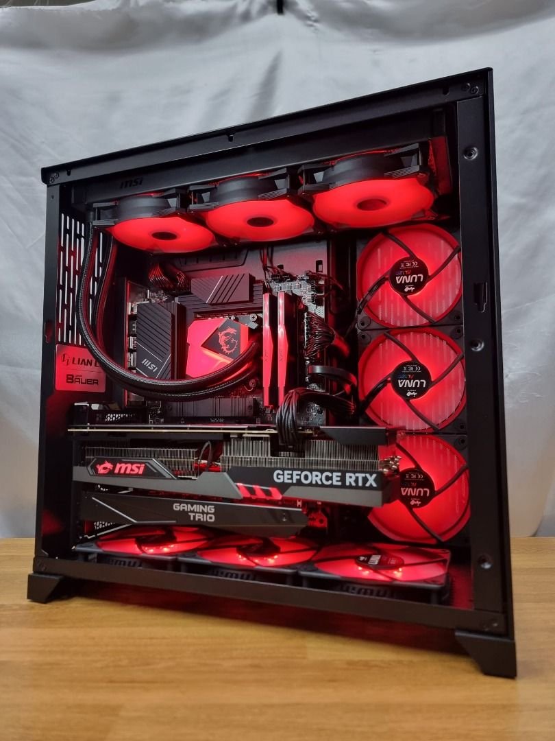 PC Ultra 4K ATX - AMD Ryzen 5 9600X / RTX 5080 16GB / 32GB DDR5 / 2TB NVMe